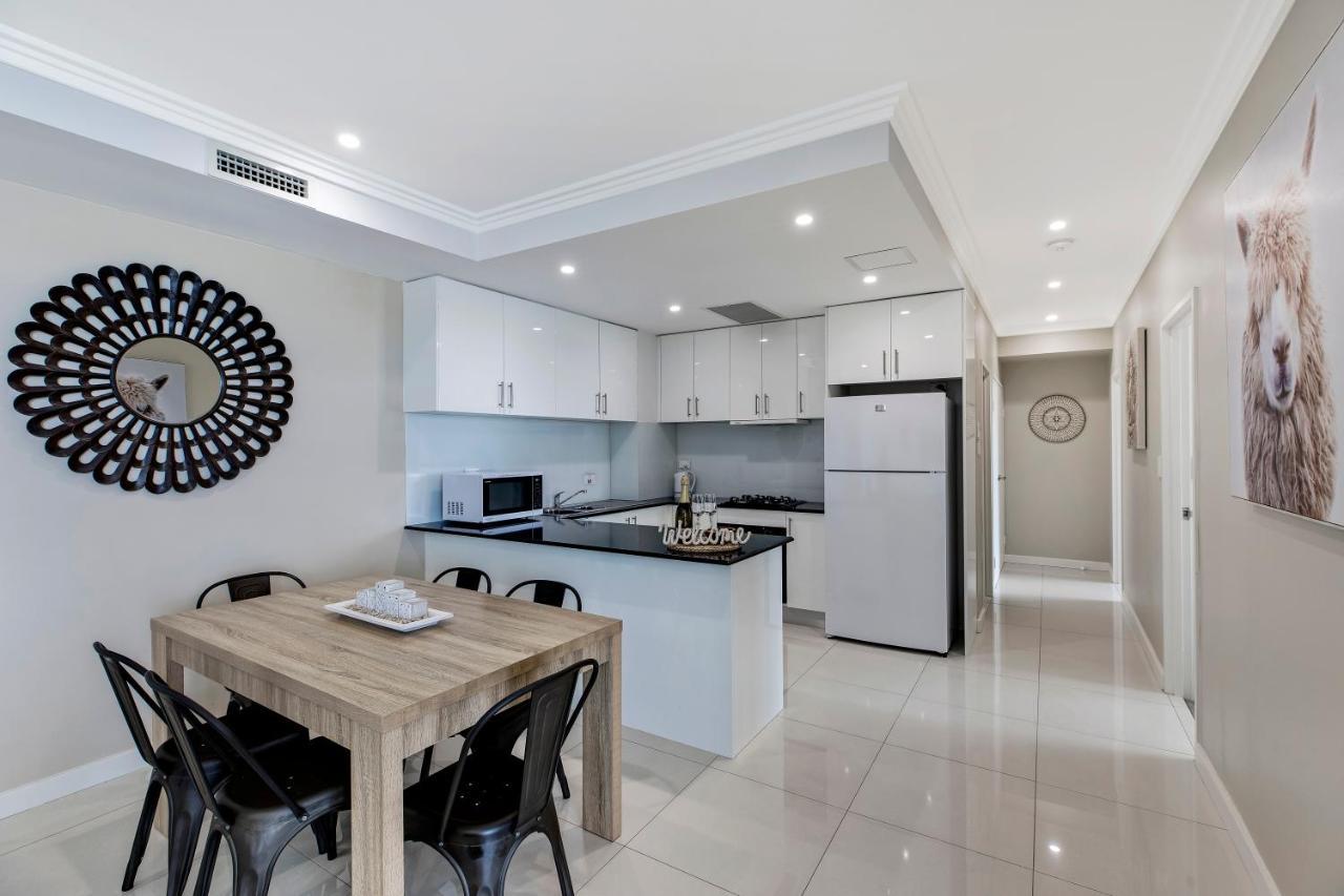 Lakeside Waterfront Apartment The Entrance Εξωτερικό φωτογραφία